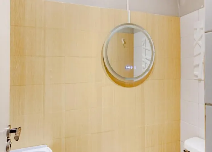 Apartment Amazing 1 5br Unit Connected To Eastwood Mall Manila