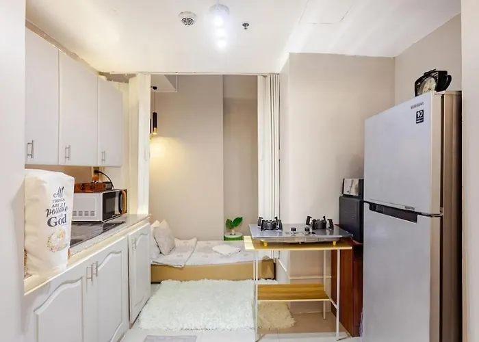 Amazing 1 5br Unit Connected To Eastwood Mall Manila