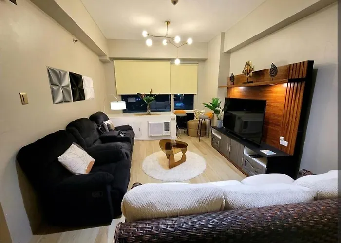 Amazing 1 5br Unit Connected To Eastwood Mall Manila