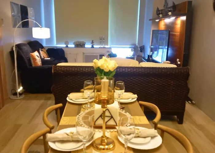 Amazing 1 5br Unit Connected To Eastwood Mall Manila