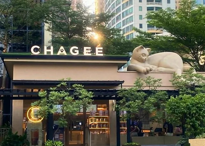 Amazing 1 5br Unit Connected To Eastwood Mall